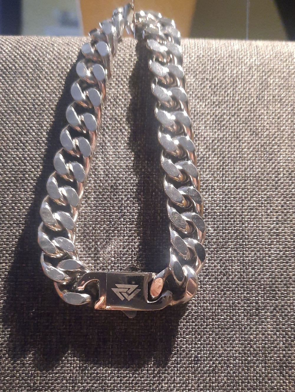 Chunky Silver Chain Bracelet with Geometric Logo